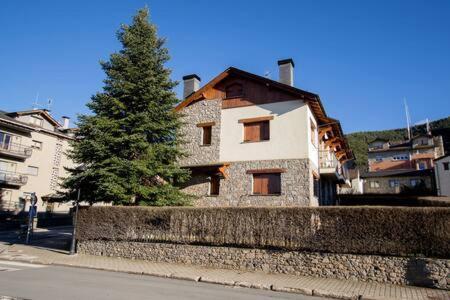 Casa Amb Jardi Alp公寓 外观 照片